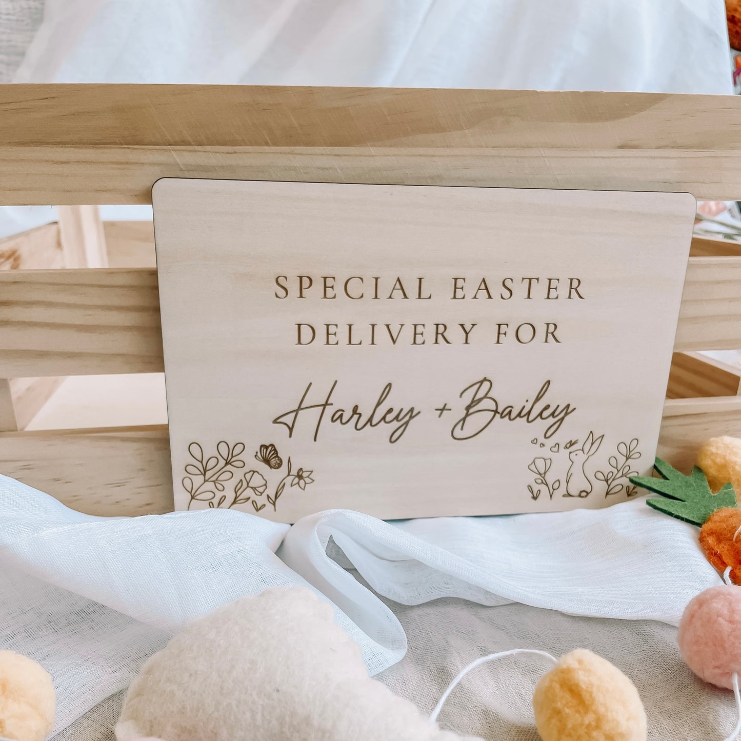 Wooden Easter Box Plaque