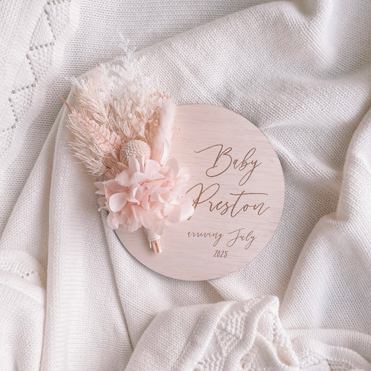 Everlasting Floral Announcement Plaque – Pregnancy Announcement