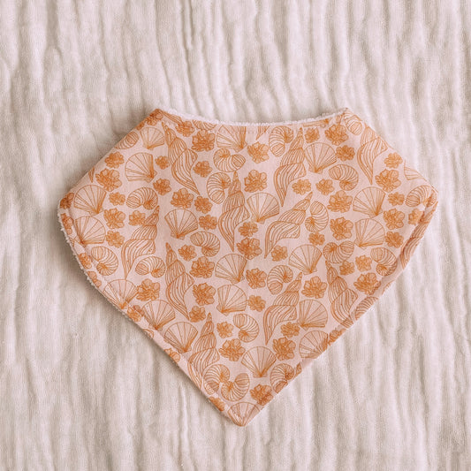 Seashell Bib